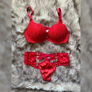 Victoria’s Secret // Red Sexy Lingerie